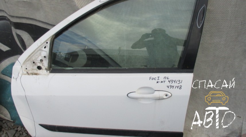 Ford Focus I Накладка стекла переднего левого (бархотка)